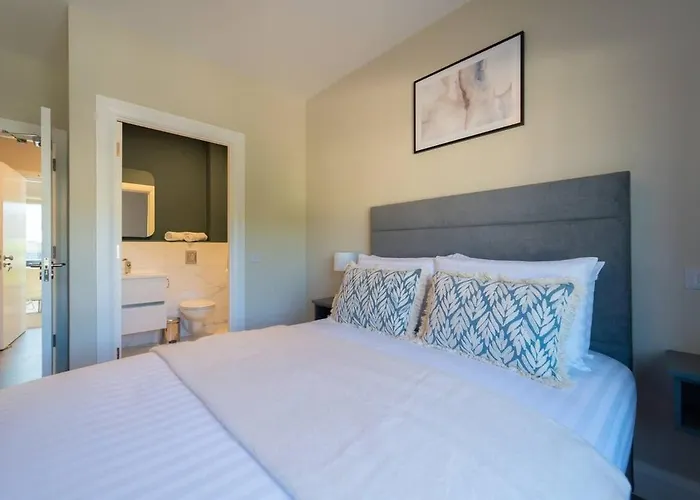 Riverside - Luxury 1 Daire *